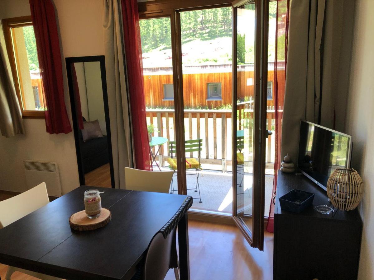 Studio Vue Piste + Parking Souterrain Privatif Inclus Les Orres Bagian luar foto