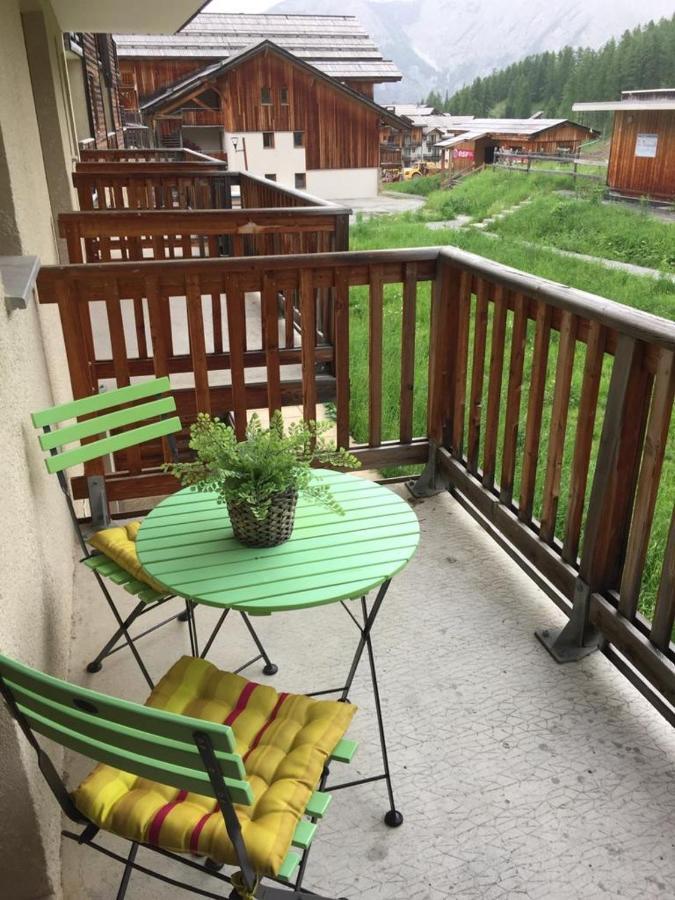 Studio Vue Piste + Parking Souterrain Privatif Inclus Les Orres Bagian luar foto