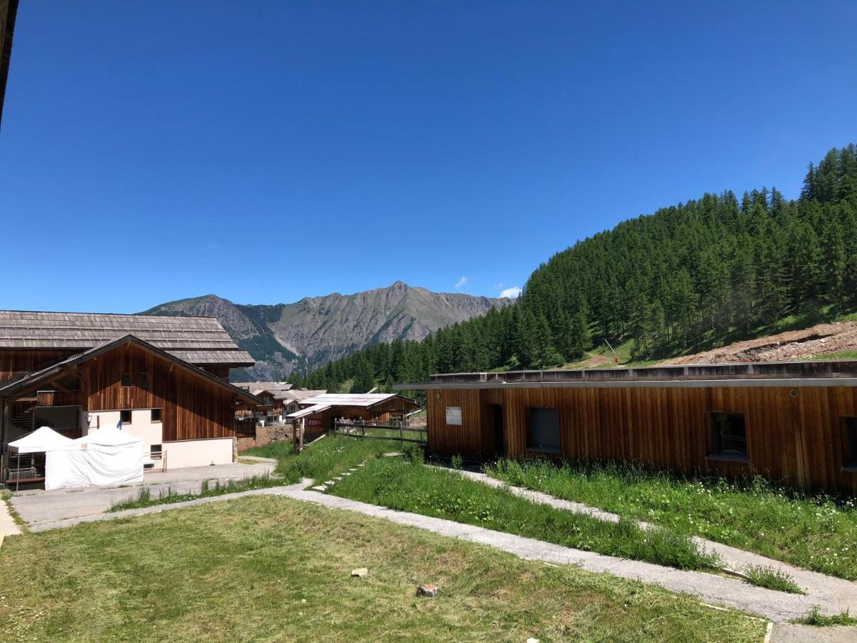 Studio Vue Piste + Parking Souterrain Privatif Inclus Les Orres Bagian luar foto